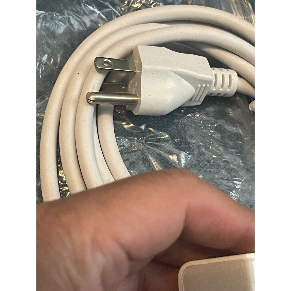 Apple MagSafe Power Adapter Extension Cable for MacBook Pro